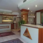 Garni Fontana Hotel Trente