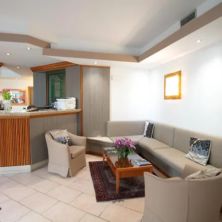 Garni Fontana ترينتو