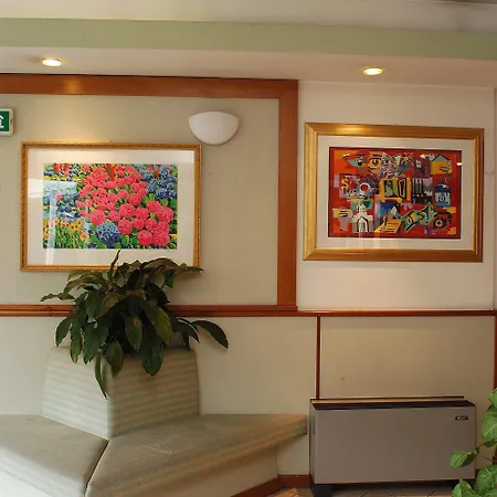 Garni Fontana Hotel Trento