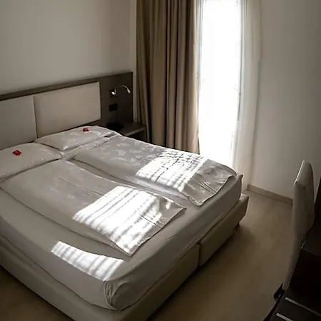 Garni Fontana Hotel Trento