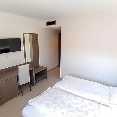 Garni Fontana 3* Trento