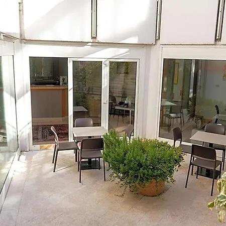 Garni Fontana