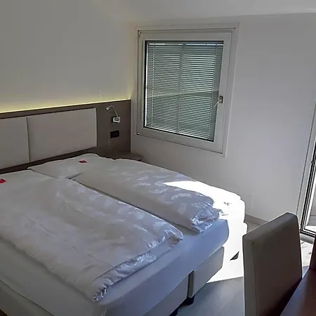 Garni Fontana 3* Trento