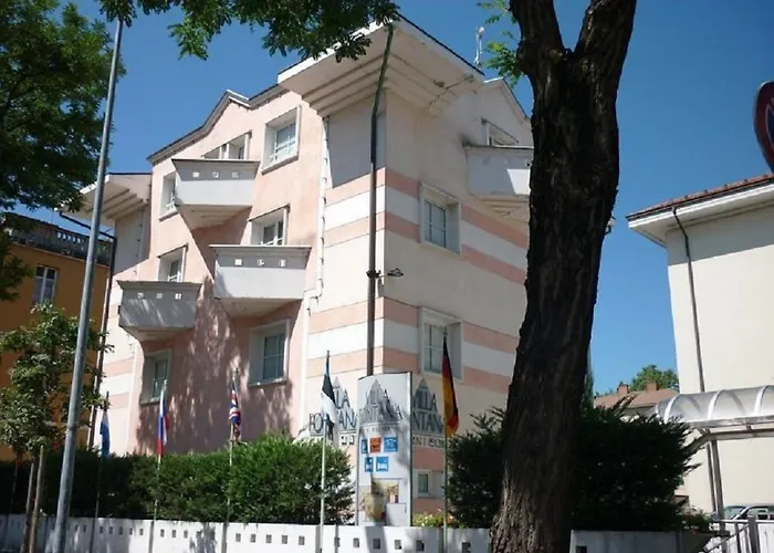 Garni Fontana מלון