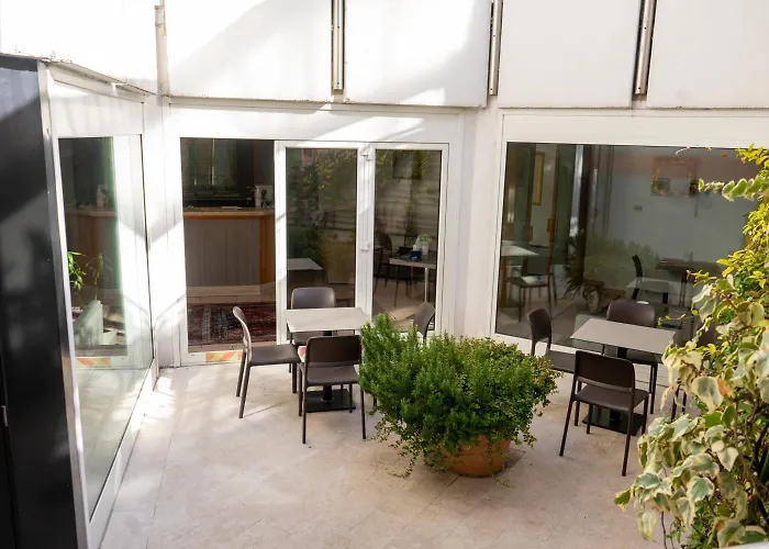 Garni Fontana מלון טרנטו