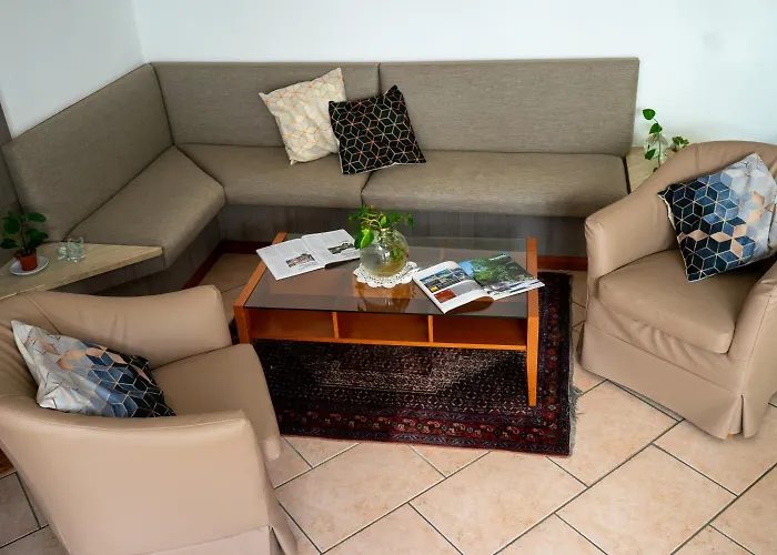 Garni Fontana מלון טרנטו