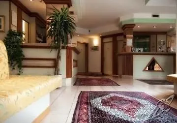 Garni Fontana 3* Тренто