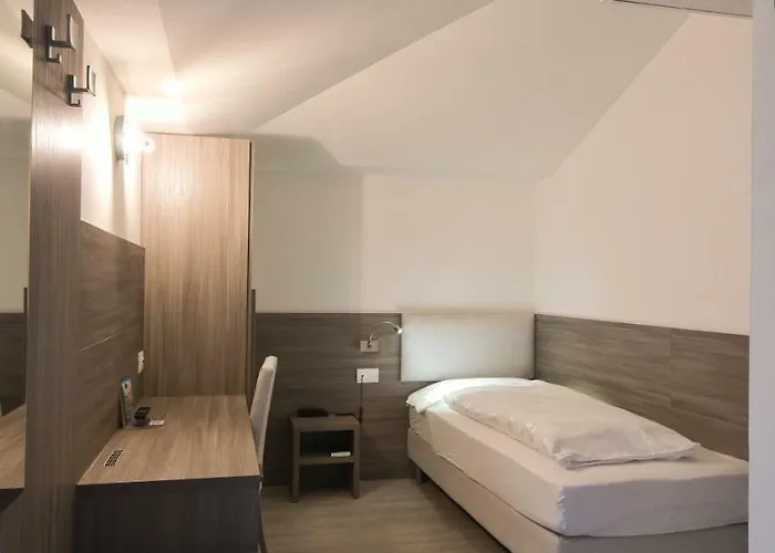 Garni Fontana 3* Тренто